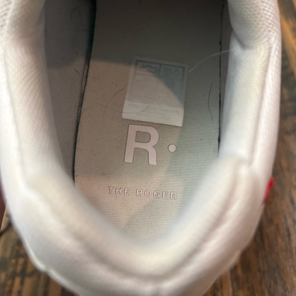 OnCloud The Roger Advantage Sneaker - Picture 9 of 11